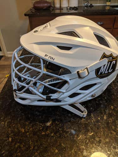 Warrior Burn Helmet - Adult sz M, White, lightly used