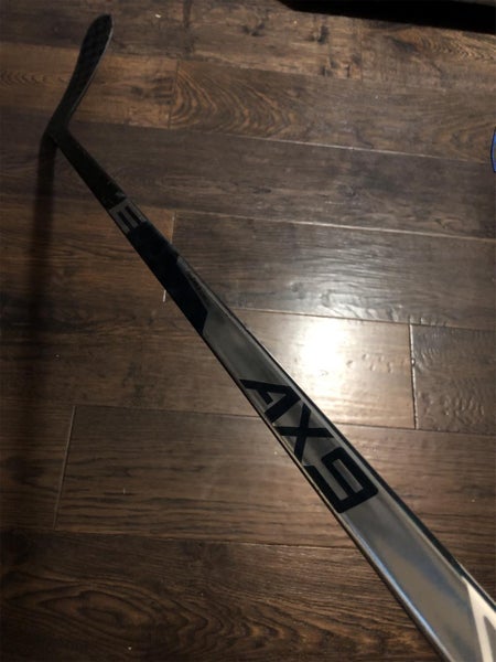 Used Right Handed AX9 Mid Pro Stock Hockey Stick