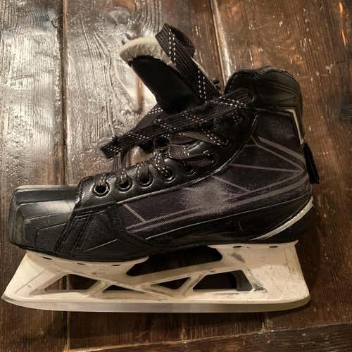 Junior Bauer Supreme S170 D&R (Regular) Size 4 Hockey Goalie Skates