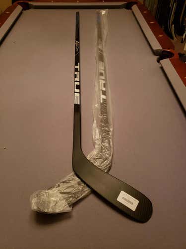 2 pack, New Senior True Right Handed A6.0 SBP Hockey Stick Toe Pro Stock