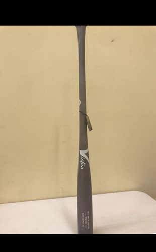 New Victus 33” 33" Bat