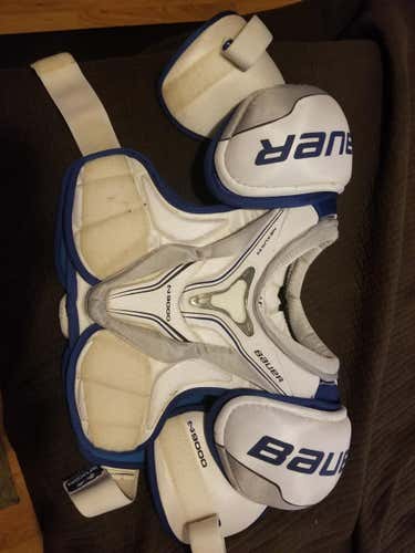 Used Senior Small Bauer Nexus N9000 Shoulder Pads