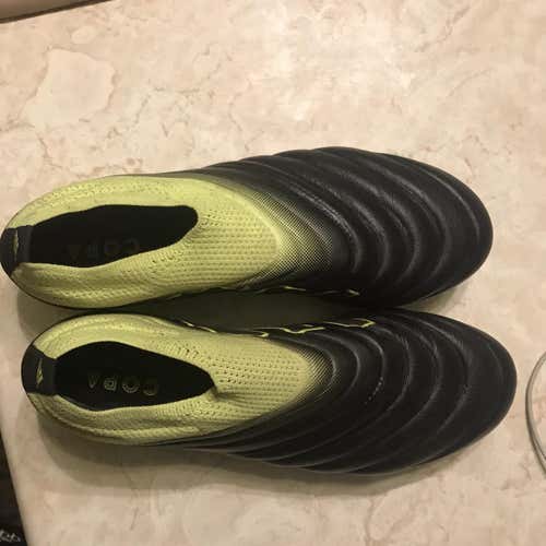 Black Used Men's 8.5 (Women's 9.5) Molded Cleats Adidas Copa 19+ Cleats