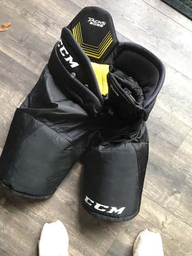 Black Senior Medium CCM Tacks 5092 Hockey Pants