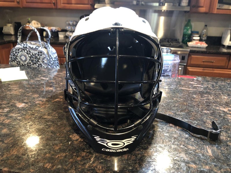 White Used Adult Player Cascade CPX-R Helmet
