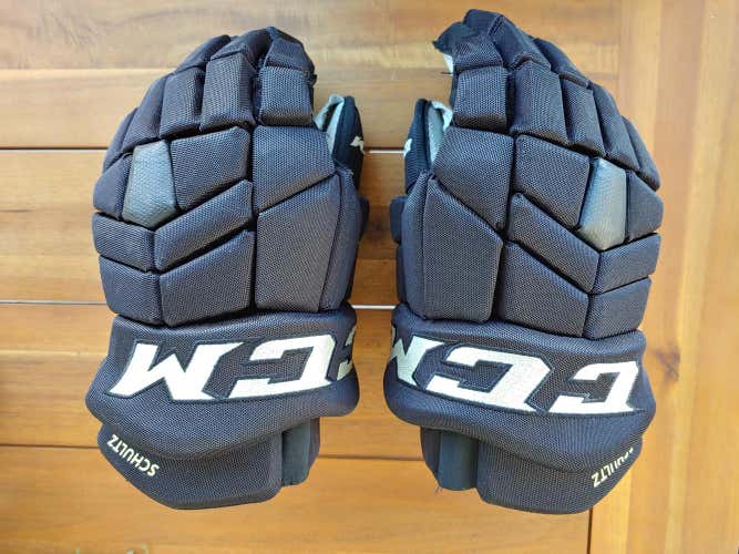 CCM SUPER TACKS GLOVES 14" SENIOR PRO STOCK BLACK DIGITAL PALMS