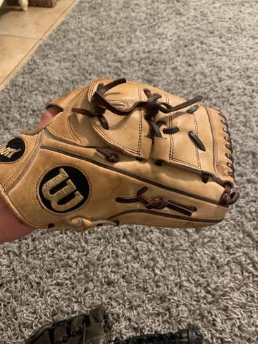 Used Right Handed A2000 12.5" Baseball Glove