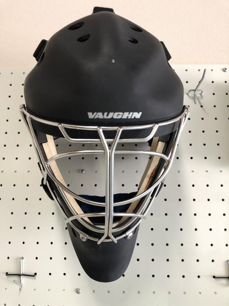 Black Senior Used Vaughn Goalie Mask
