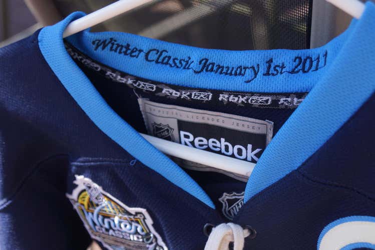 Crosby Winter Classic Blue Used Unisex Youth Small Reebok Jersey