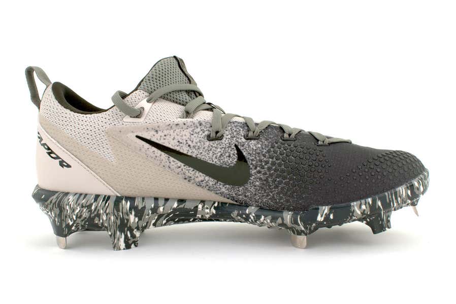 Nike Lunar Vapor Ultrafly Elite Metal Baseball Cleats Camo