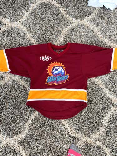 New Medium CCM  Jersey