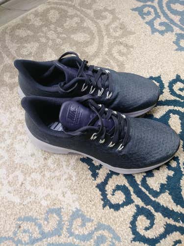 Nike Air Zoom Pegasus 35 | Size M6.5/W7.5