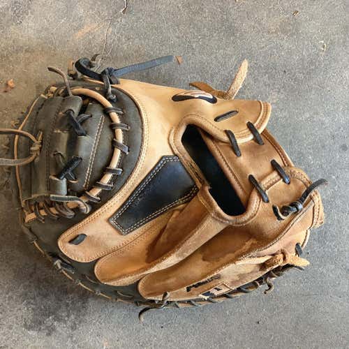 Used Right Handed A2K 33.5" Catcher's Glove