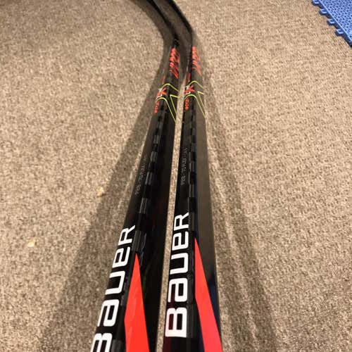 NEW 2 pack Bauer 2X Pro - RH P28 70flex (65")
