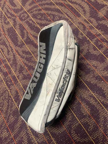 Black Junior Regular