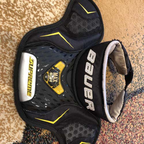 Bauer Supreme Neck Protector