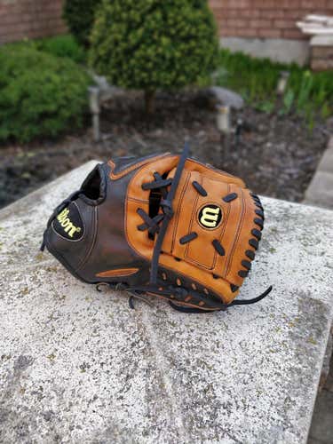 Wilson A3000 X1 10 3/4"