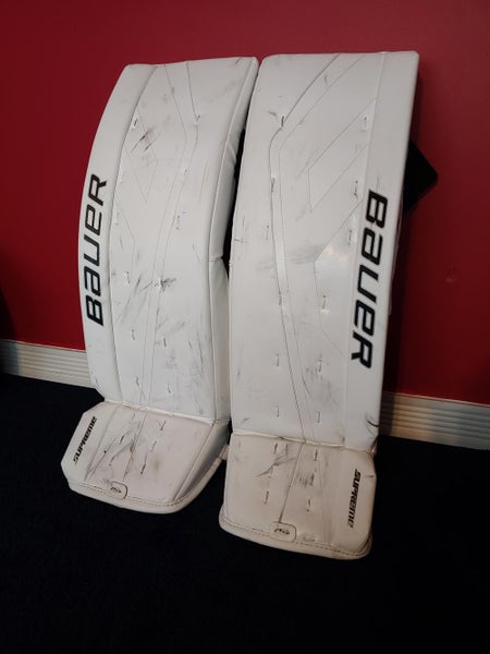 White Bauer One.7 Goalie Leg Pads 36+1"