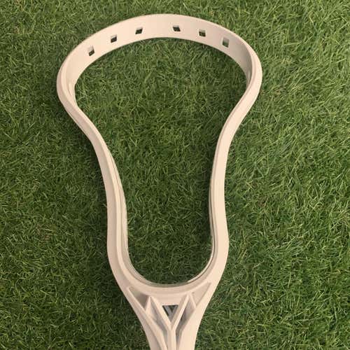 Signature Universal Lacrosse Head & Mesh