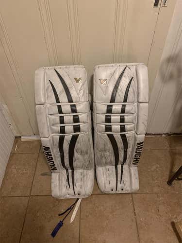 White Used 33" Vaughn Velocity V6 Pro Stock Goalie Leg Pads