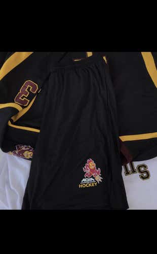 Arizona State Hockey Workout Shorts Size: XL