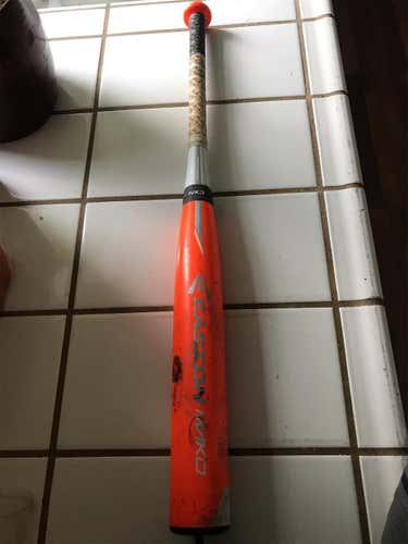 Used USSSA Certified Composite Mako (-11) 17 oz 28" Bat