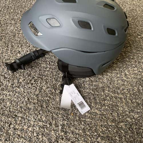 Gray Men's Large Smith Vantage Helmet FIS Legal