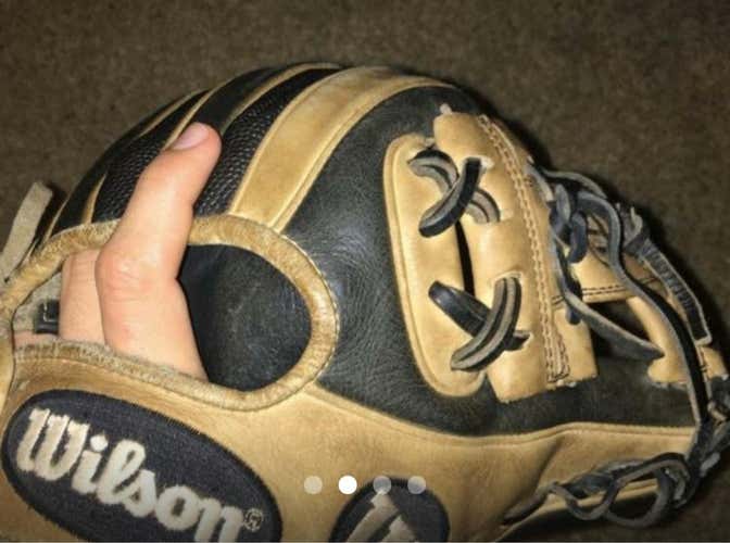 Used Wilson Right Handed A2000 Baseball Glove 11.25"