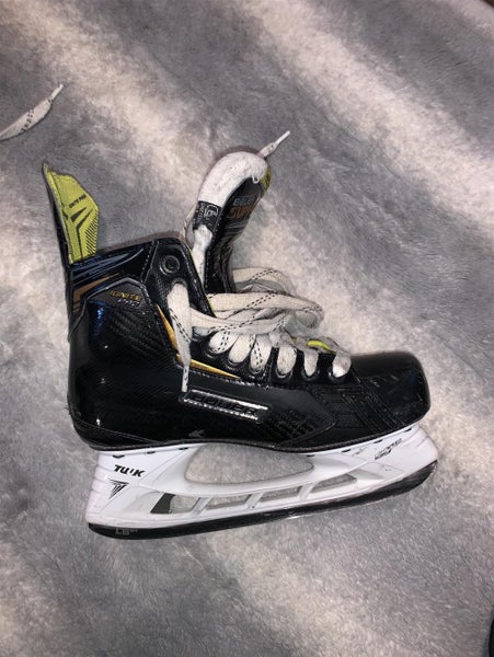 Used Bauer Ignite pro + D&R (Regular) Size 6.5 Hockey Skates