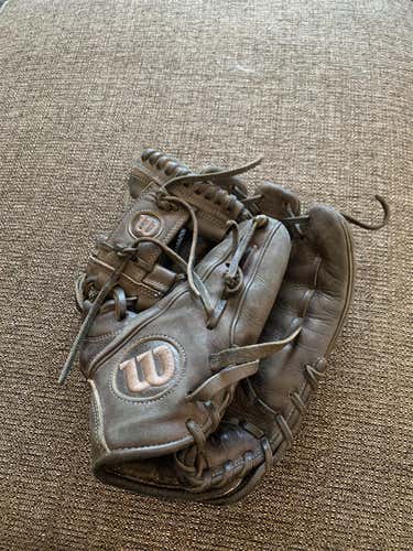 Black Used Infield A1k 11.75" Baseball Glove