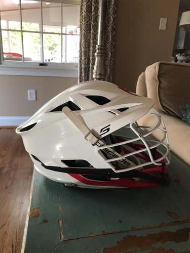 White Used Cascade S Helmet