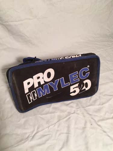 Black Youth Full Right Pro 520