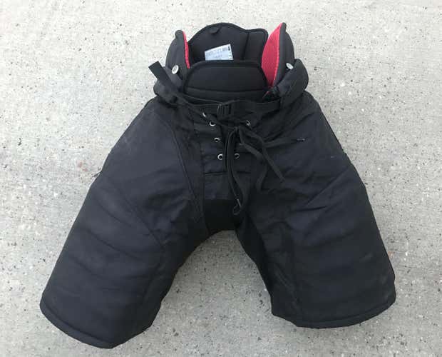 CCM HP45 Pro Stock Hockey Pants Black Medium Avalanche 7114