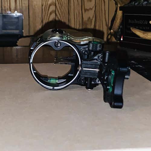 IQ Micro 3 Pin Bow Archery Sight