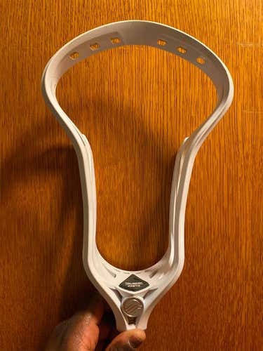 Used Attack & Midfield Unstrung Kinetik Head