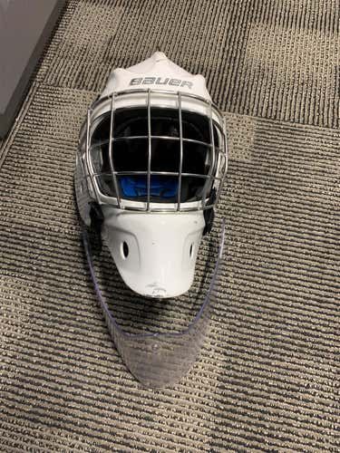 White Senior Bauer NME 8  Goalie Mask