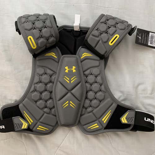 New Medium Under Armour VFT Shoulder Pads