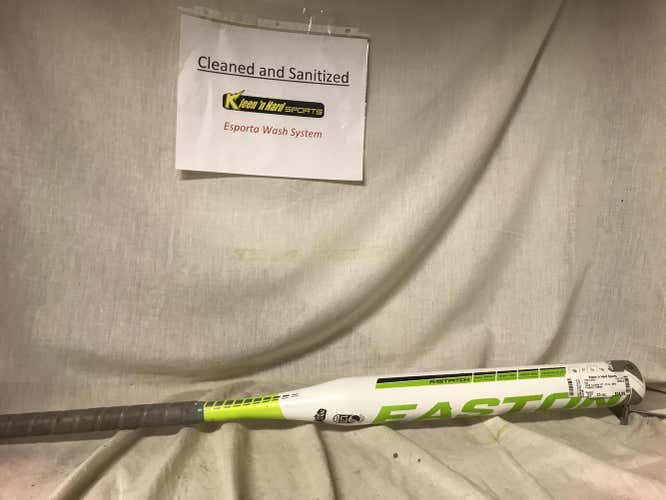 White Used High School/College Easton Alloy Cyclone Bat (-9) 23 oz 32"
