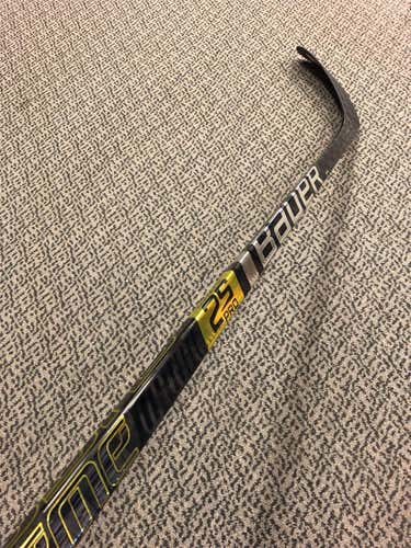 New Right Handed Supreme 2S Pro Toe  Hockey Stick