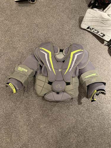 Senior Medium Vaughn V7  Pro Spec  Goalie Chest Protector