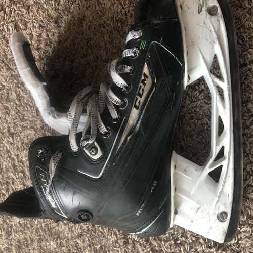 Used CCM Ribcore D&R (Regular)  Senior Size 8 Hockey Skates