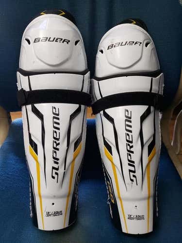Used Junior Bauer Supreme 150 Shin Pads