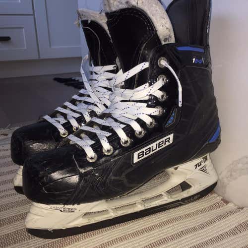 Used Bauer Nexus 1N EE (Extra Wide) Pro Stock Size 8.5 Hockey Skates