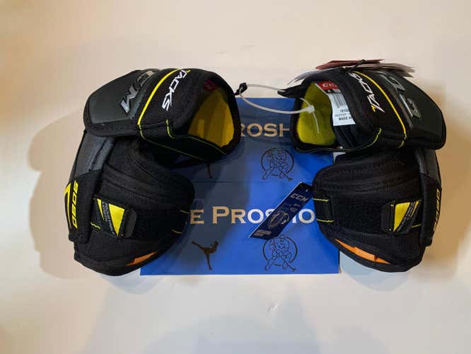 New Junior Large CCM Tacks9080 Elbow Pads