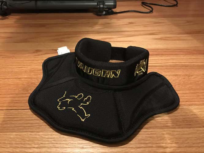 New Vaughn VPC-7000 Senior Goalie Neck Guard