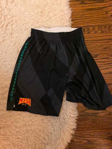 Black Men's Medium Nike Shorts (CLUB TEAM OF DOX AITKEN, GRANT AMENT, MICHAEL SOWERS & MANY MORE)