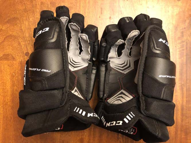 New without Tags CCM Pro Model Gloves 13" HG 290