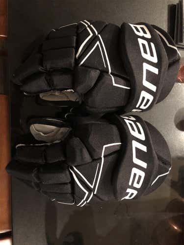 Black Used Bauer NSX 14" Gloves
