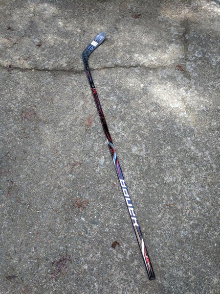 Two (2) New Senior Bauer Right Handed Vapor 1X Lite Hockey Stick Toe P28 with Griptac