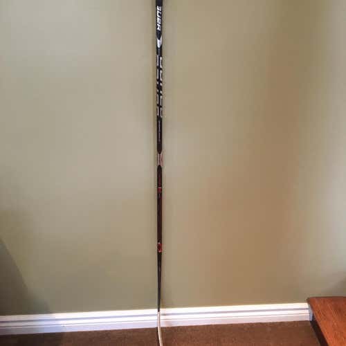 Used Right Handed Vapor 1X Lite Hockey Stick